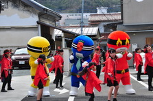 紙のまち活き生きまつり